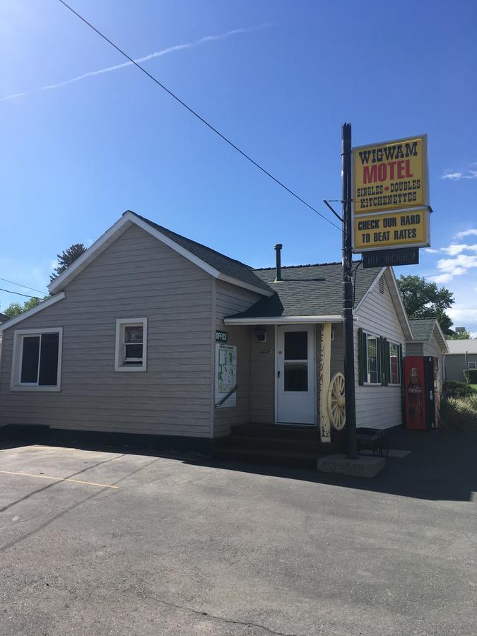 Wigwam Motel Cody Exterior photo